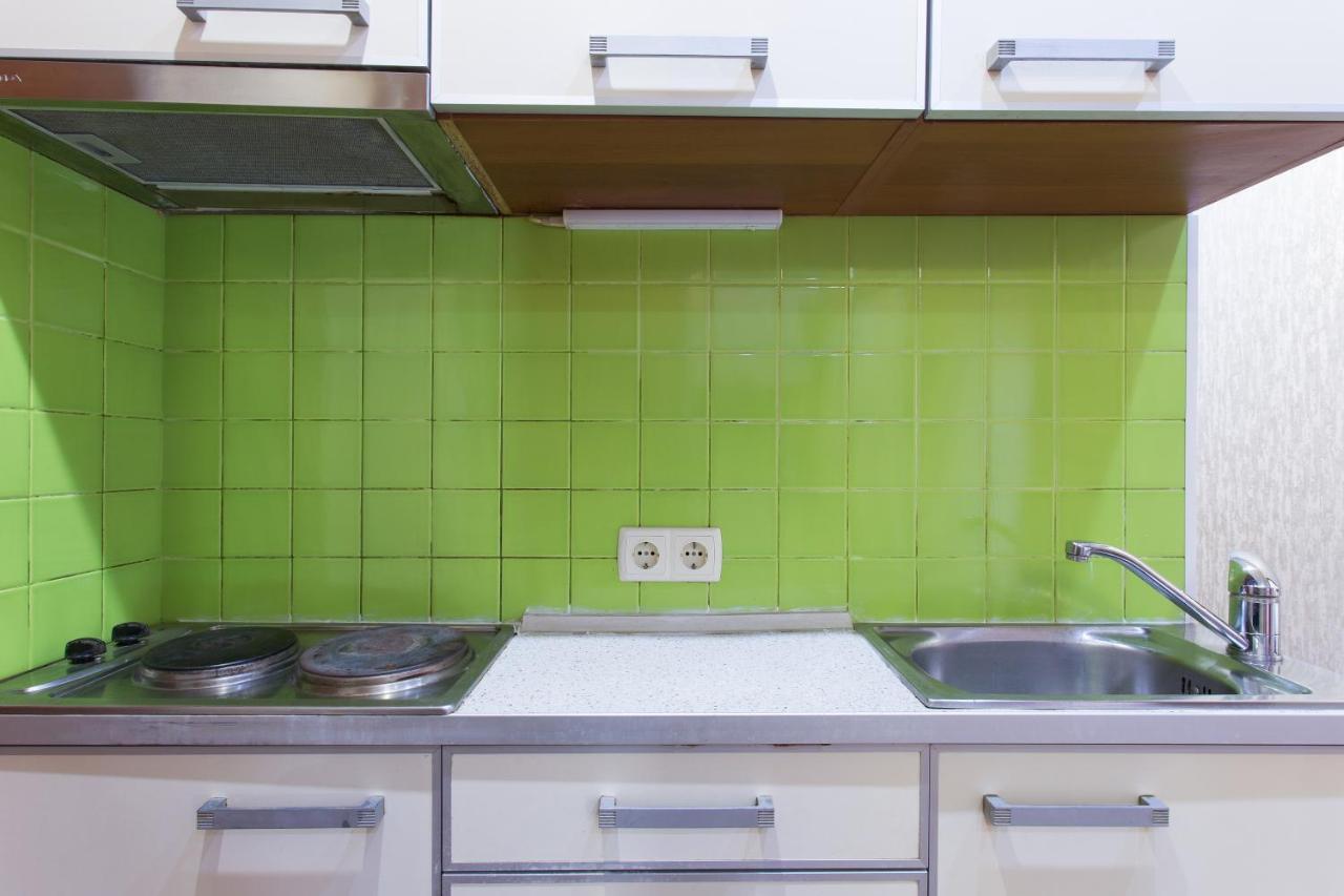 Heroiv Kharkova Avenue 38-64 Apartment Kharkiv